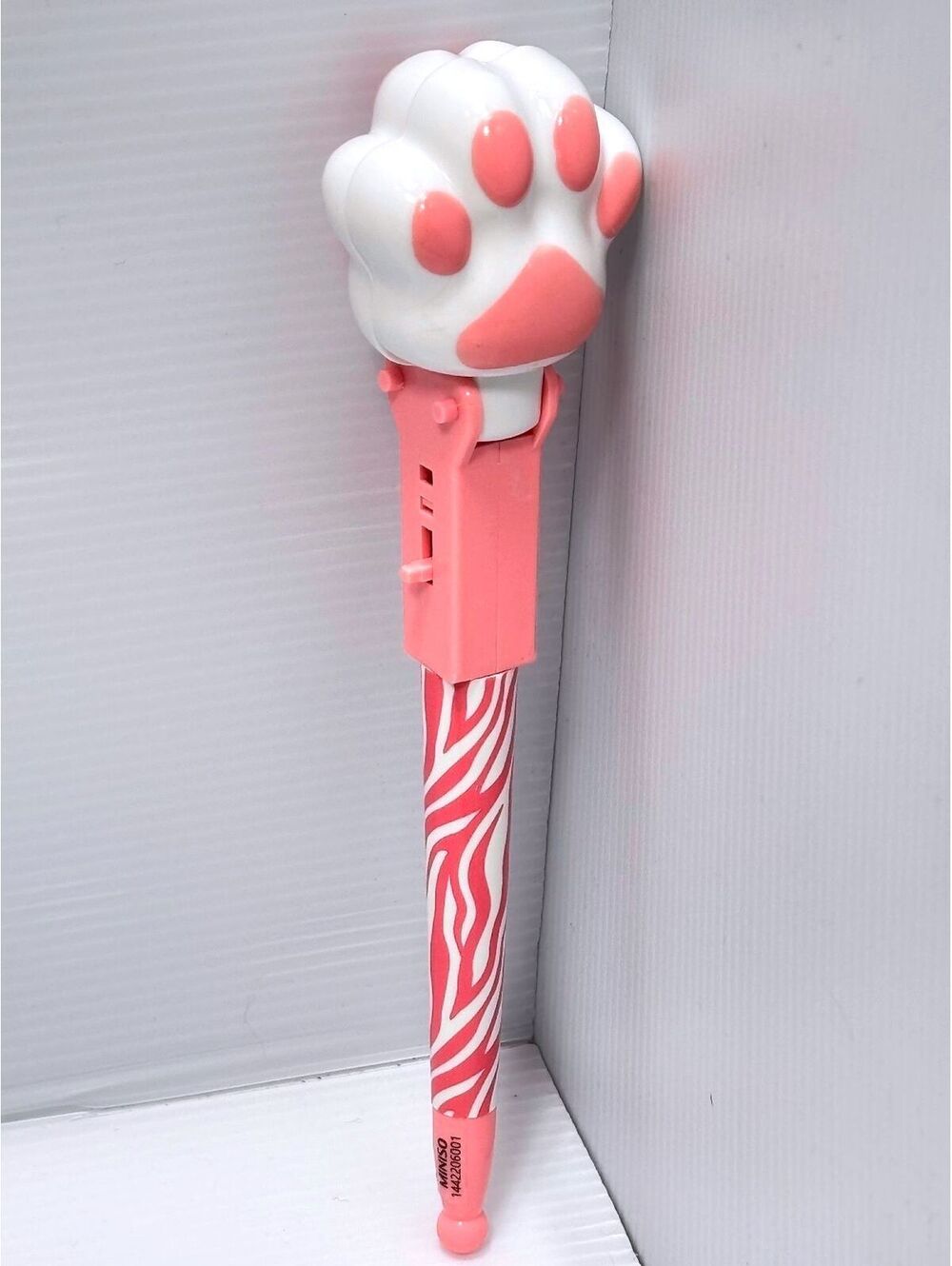 Miniso Pen Pink and White Cat Paw Pen with Zebra Print Barrel -NEW